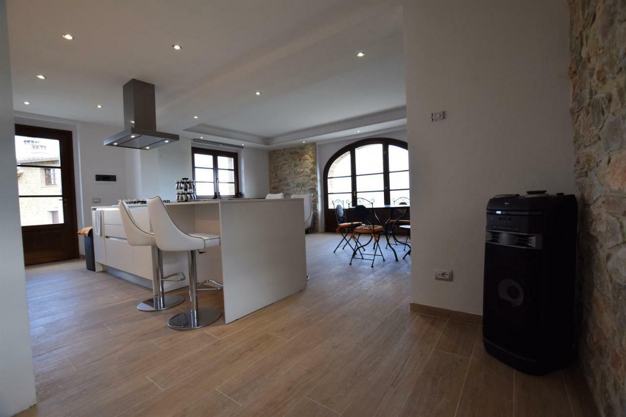 I Tre Casali Apartment Volterra Bagian luar foto
