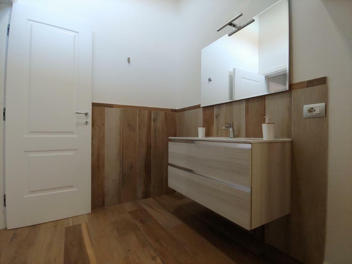 I Tre Casali Apartment Volterra Bagian luar foto